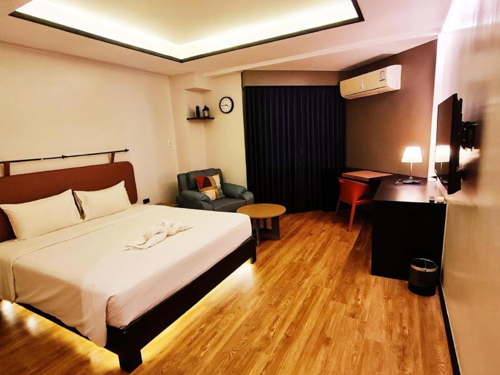 Prs Hotel By Sojourn Pattaya Exterior foto