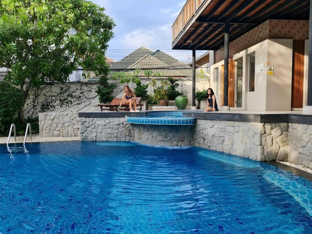 Prs Hotel By Sojourn Pattaya Exterior foto